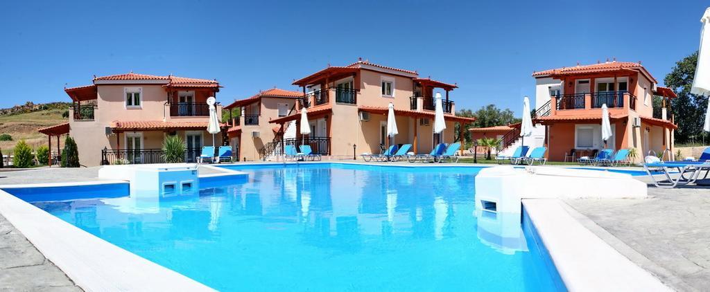 Yakinthos Garden Apartment อนัคซอส ภายนอก รูปภาพ